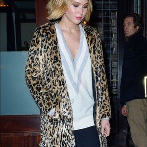 Rag & Bone cream and gray cashmere sweater